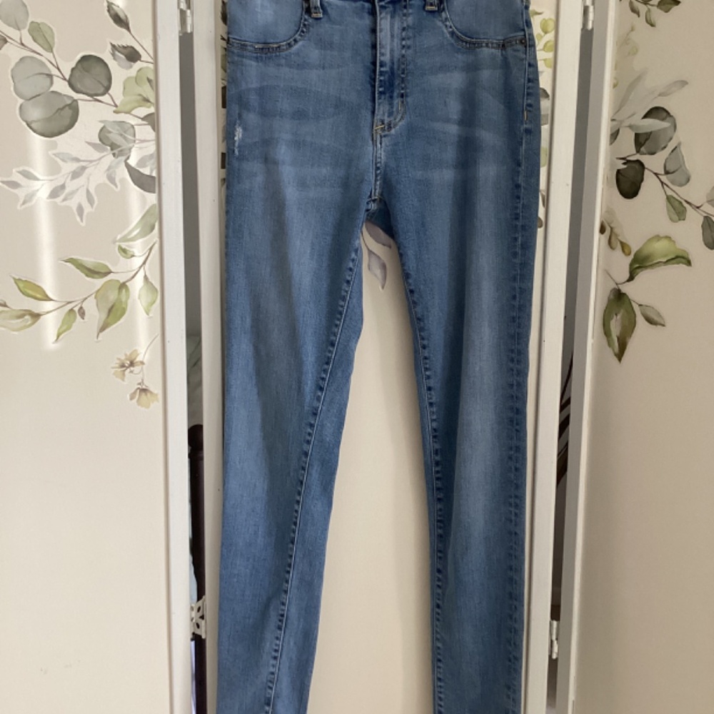 Carmar Los Angeles mid rise skinny jeans EUC